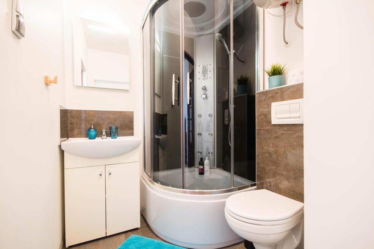 Apartamenty Zamulkowa 4Two Katowice Ngoại thất bức ảnh
